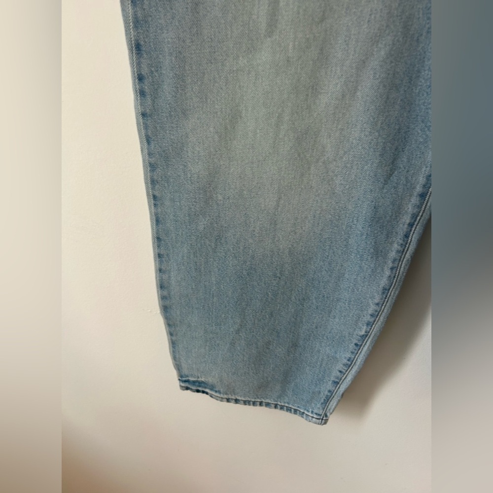 Levi’s baggy dad jeans light wash - Picture 7 of 13